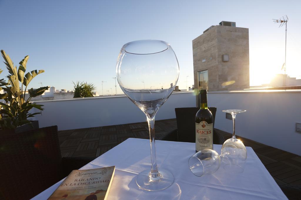 La Pasajera Hostal Boutique Кониль-де-ла-Фронтера Экстерьер фото