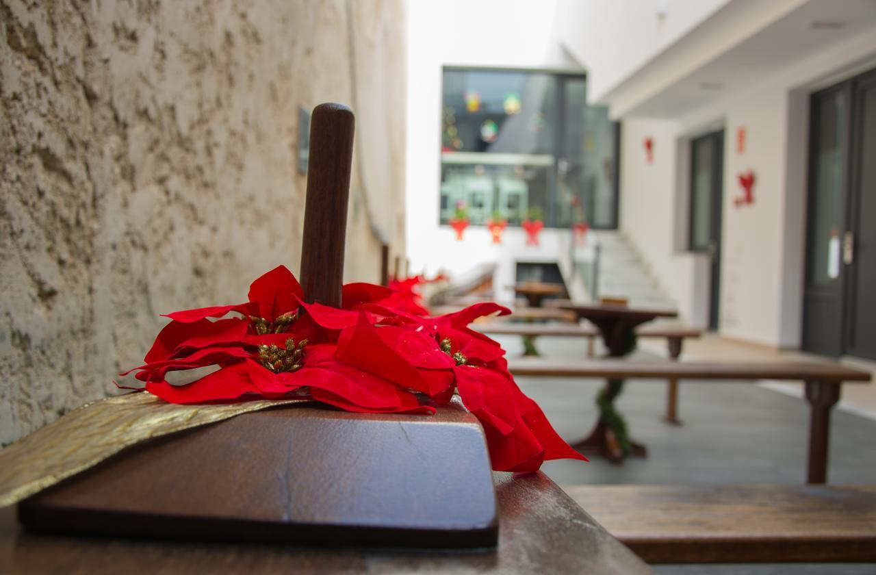 La Pasajera Hostal Boutique Кониль-де-ла-Фронтера Экстерьер фото